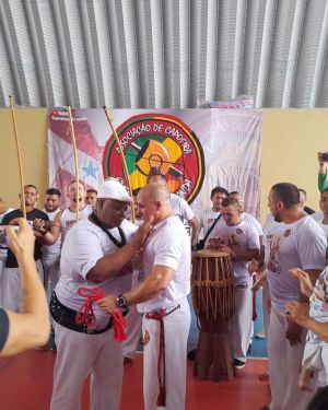 Formatura de Capoeira Mestre Pé.jpg