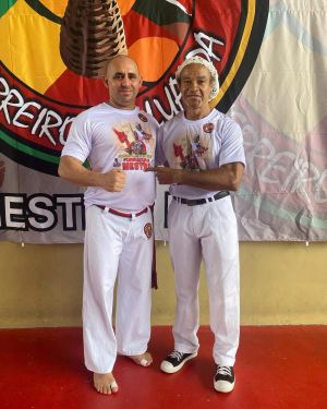 Mestre Pé e Mestre Carlinhos.jpg