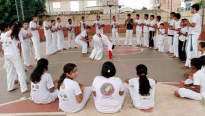 Roda na escola Elaine 2015.jpg